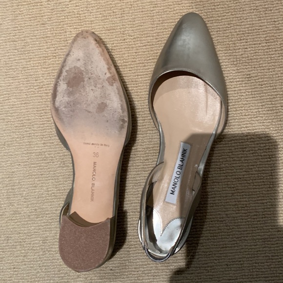 Manolo Blahnik.   Slingback - Picture 3 of 3